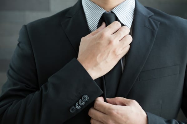 出世への鍵！働く男性の印象を決めるネクタイの選び方