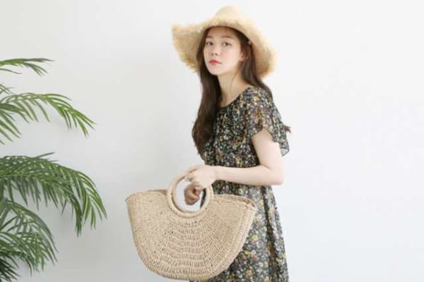 「花柄ワンピース」で夏のリゾート気分が味わえる♡おすすめアイテムをピックUP♪