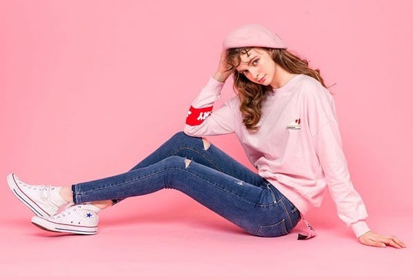 今季マストで取り入れたい《スキニーデニム》で美脚を狙う♡