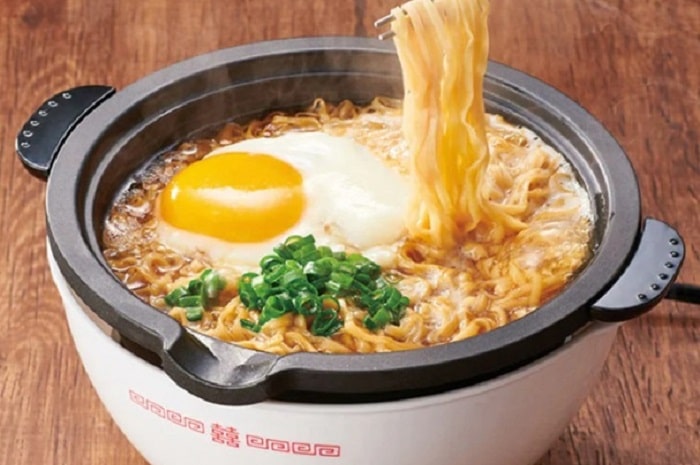 「定番インスタント麺」に飽きた人必見！手間なくできるマンネリ解消法3選！